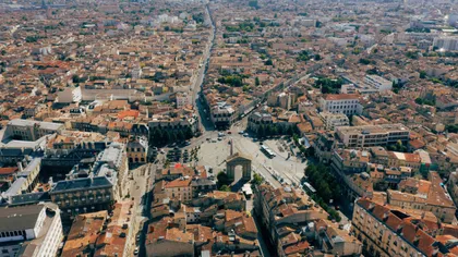 Vue aérienne du centre-ville de Bordeaux — garde partagée à Bordeaux